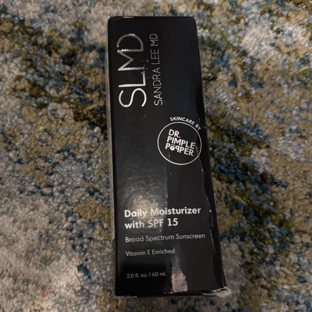 SLMD Daily Moisturizer with SPF 15